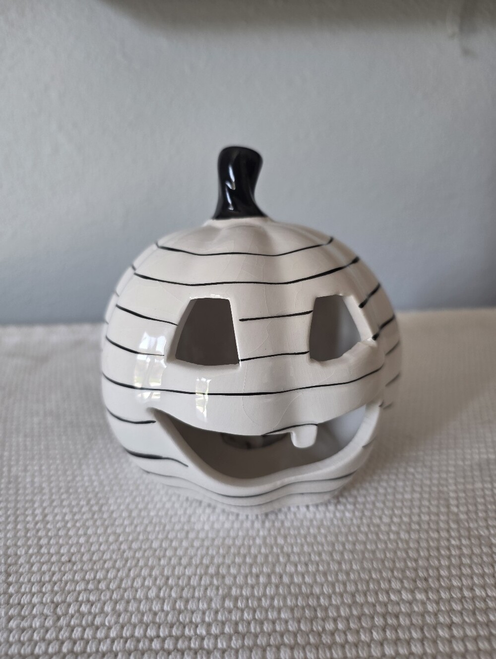 Hyde and Eek Small Light Up Pumpkin